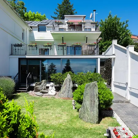 Wellness & Spa Boutique Hotel Pod Lipkami Prague-3