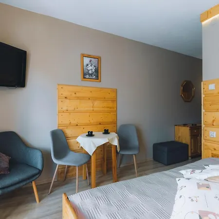 Pokoje Gościnne U Babci-2
