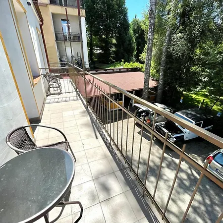 Parkowa Rezydencja Hubal-3