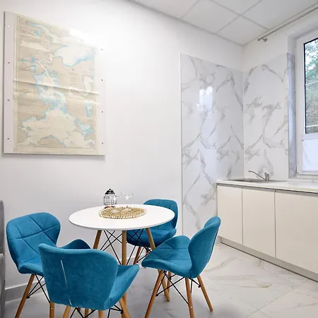 Astoria pokoje i apartamenty przy campingu Biała Mewa-2