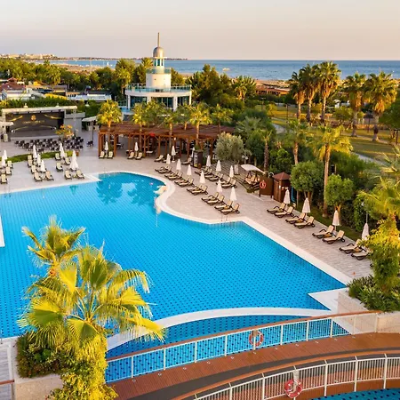 Commodore Elite Suites & Spa (Adults Only)-3