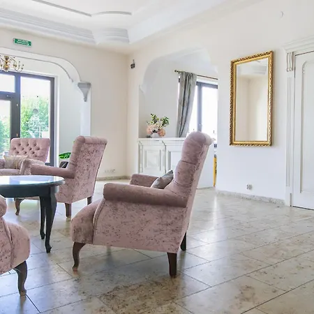 Astoria Bed & Breakfast-3
