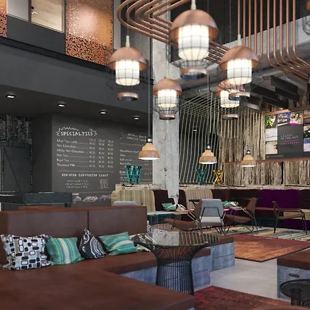 Moxy Poznań Airport-2