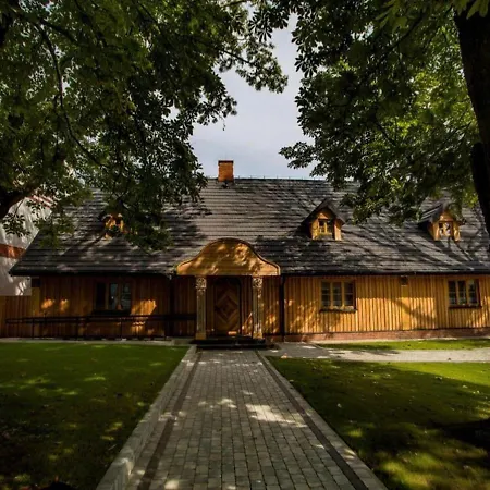 Dworek Modrzewiowy-2