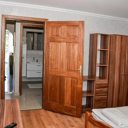 Media Apartmanhaz-2