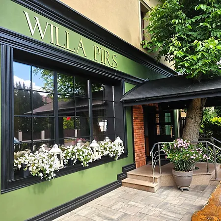 Willa Pirs-3