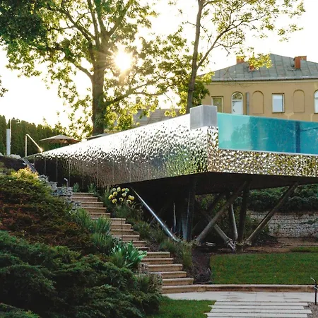 Bristol Art & Medical Spa-2