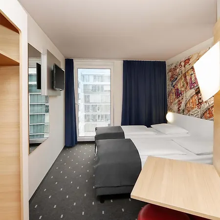 B&B Hotel Berlin-Alexanderplatz-2