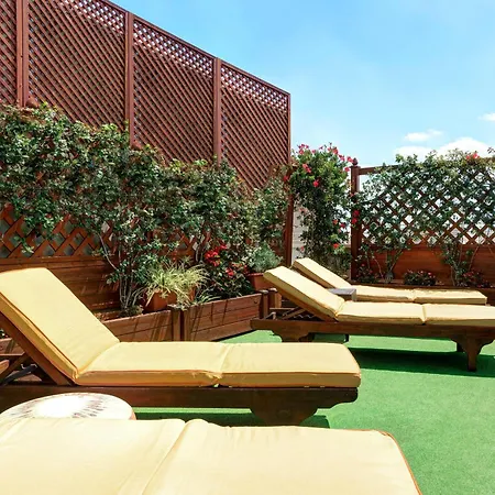 Marcella Royal Hotel - Rooftop Garden-3