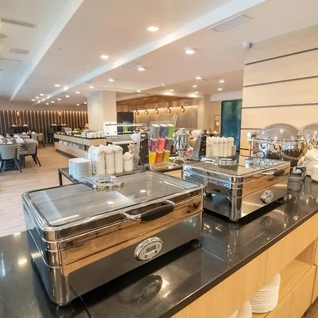 Rubin Wellness & Conference Hotel-2