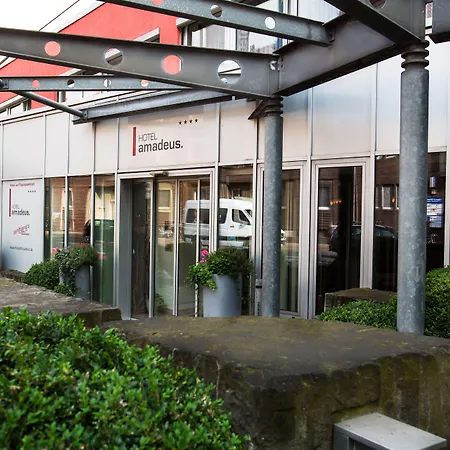 Hotel Amadeus-3