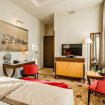 Hotel Dyplomat-3