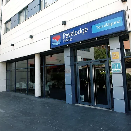 Travelodge Madrid Arturo Soria-3