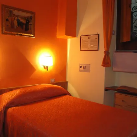 Hotel Santa Croce-3