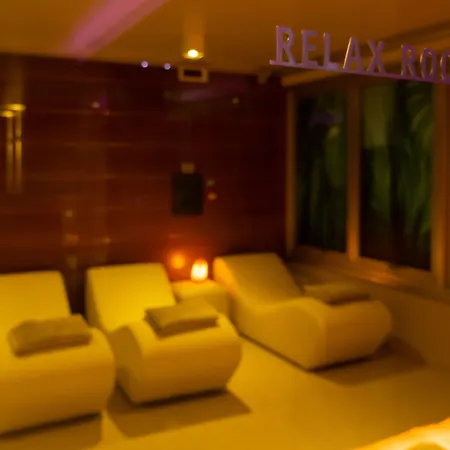 Hotel Ascot & Spa-3
