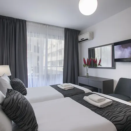 Blazer Residence-3