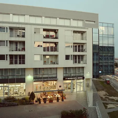 Premier Hotel Miskolc-3