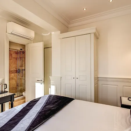 Hotel Domus Mea-3