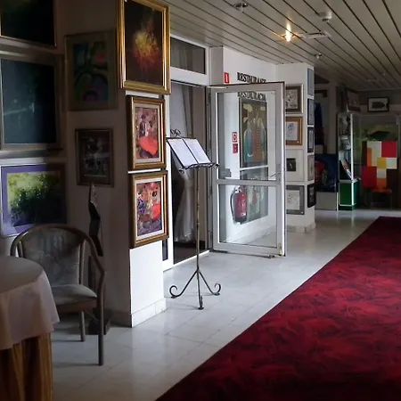 Hotel Gromada-2