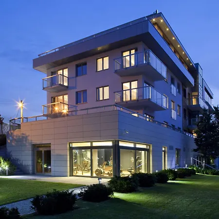 Sea Premium Aparthotel-3