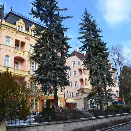Villa Smetana Spa & Wellness Resort-2