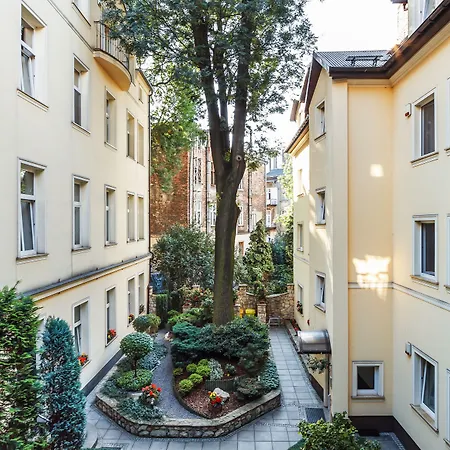 Elegant Apartments-2