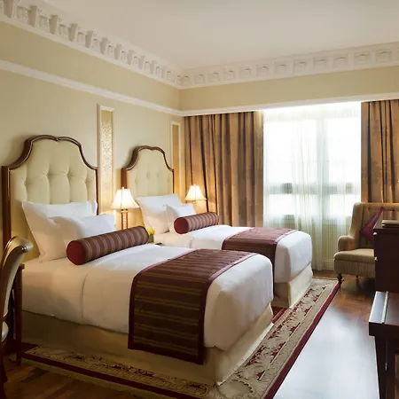 Warwick Doha-3