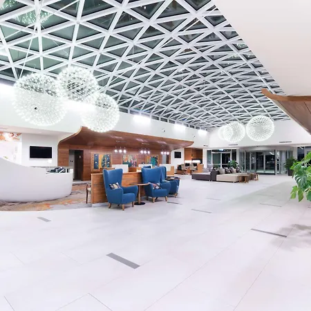 Doubletree By Hilton Krakow Hotel & Convention Center-2