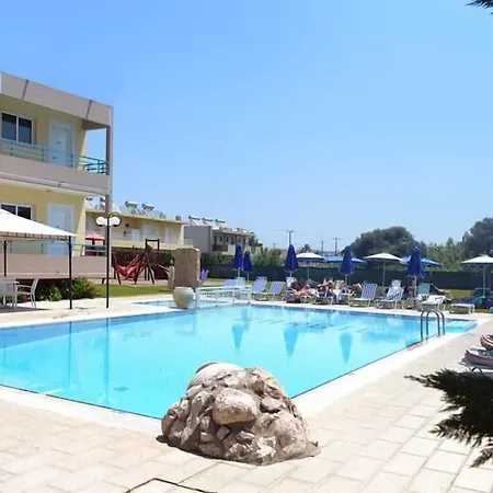 Barbie Hotel Apartments-3