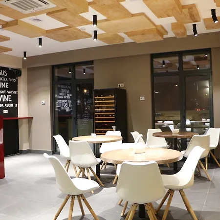 Wine Hotel Chisinau-2