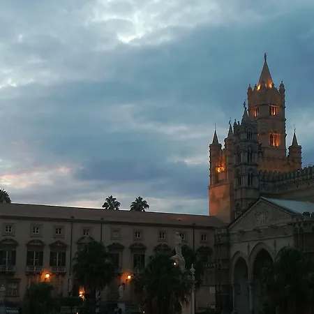I Vicini Della Cattedrale-2