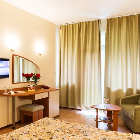 Ljuljak Hotel-2