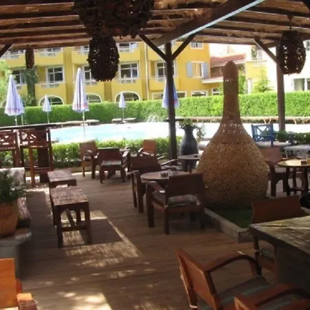 Blue Orange Beach Resort-2