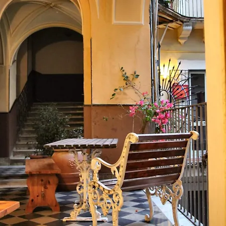 Cortile Stesicoro-2