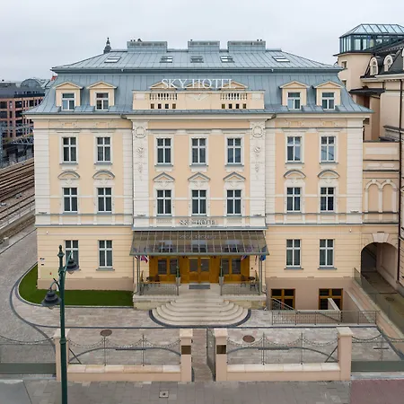 Sky Hotel Krakow-3
