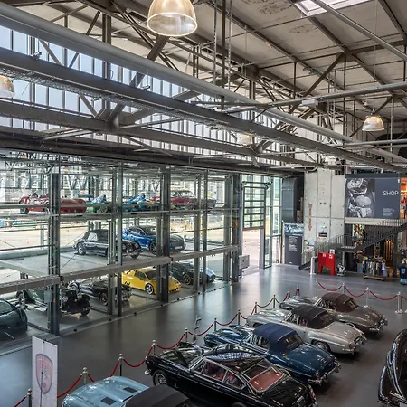 V8 Hotel Koeln At Motorworld-3