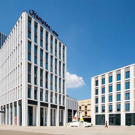 Hampton by Hilton Łódź City Center-2