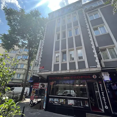 Metropol Hotel 2-3