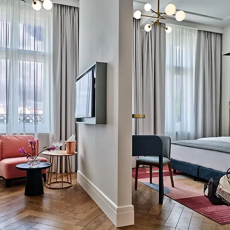 Hotel Altus Palace - Destigo Hotels-3