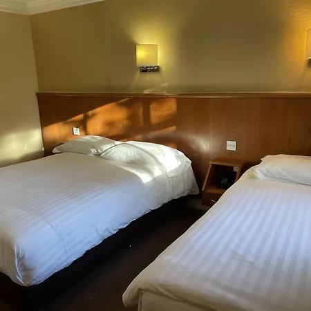 Orchard Hotel-2