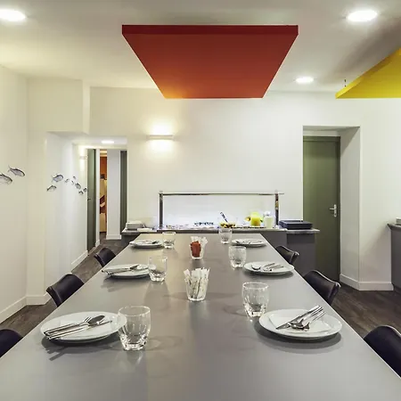 Ibis Styles Marseille Vieux Port-2