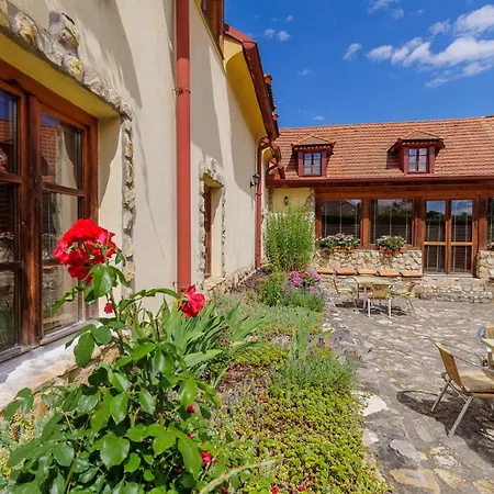 Hotel Bella-2