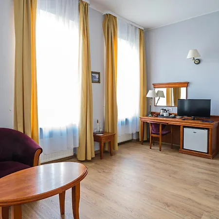 Pietrak Hotel-2