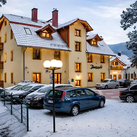 WILLA PETRUS - CENTRUM BALKONY WINDA ŚNIADANIA RELAKS I WYGODa-3