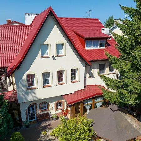 Dworek Familijny-2