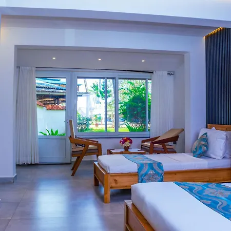 Reef Hotel Mombasa-3