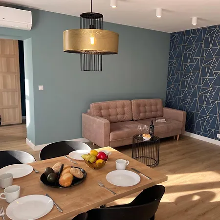 Home&Travel Apartamenty w centrum Łodzi - Piotrkowska - Klimatyzacja - Parking - Manufaktura - OFF Piotrkowska - EC1 - ATLAS Arena - Orientarium - Monopolis-3