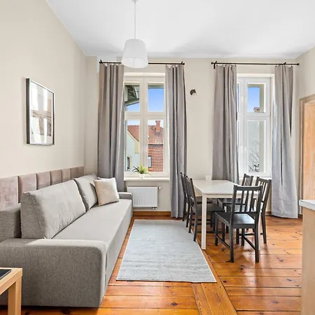 Riviera Residence Apartments-3