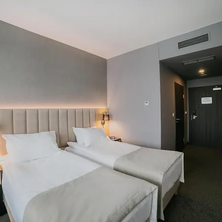 B&B Hotel Warsaw East-3