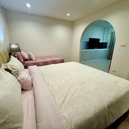 Em Home Sukhumvit Bangkok - Near Terminal 21, Em District Malls, Bts And Mrt Lines-3